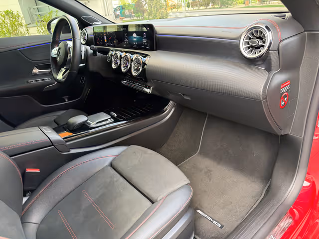 Mercedes-Benz CLA - фото 4