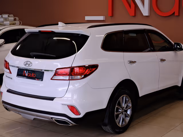 Hyundai Santa Fe - фото 5