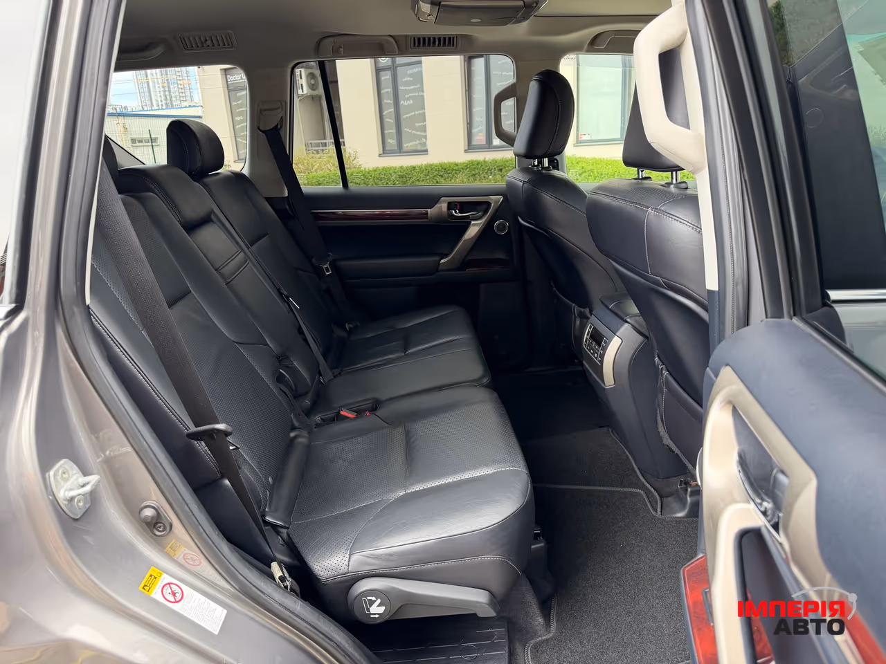 Lexus GX - фото 20