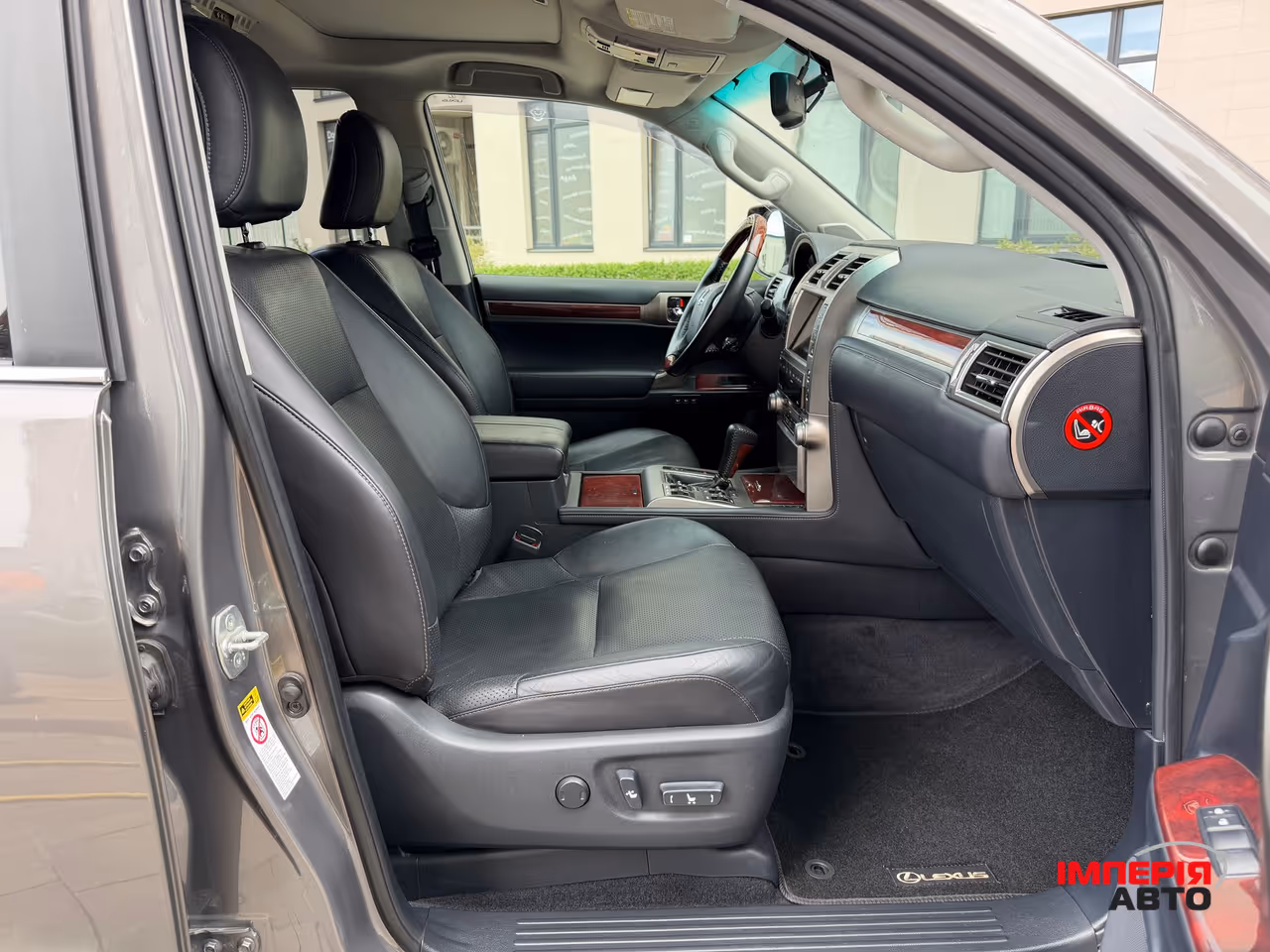 Lexus GX - фото 19