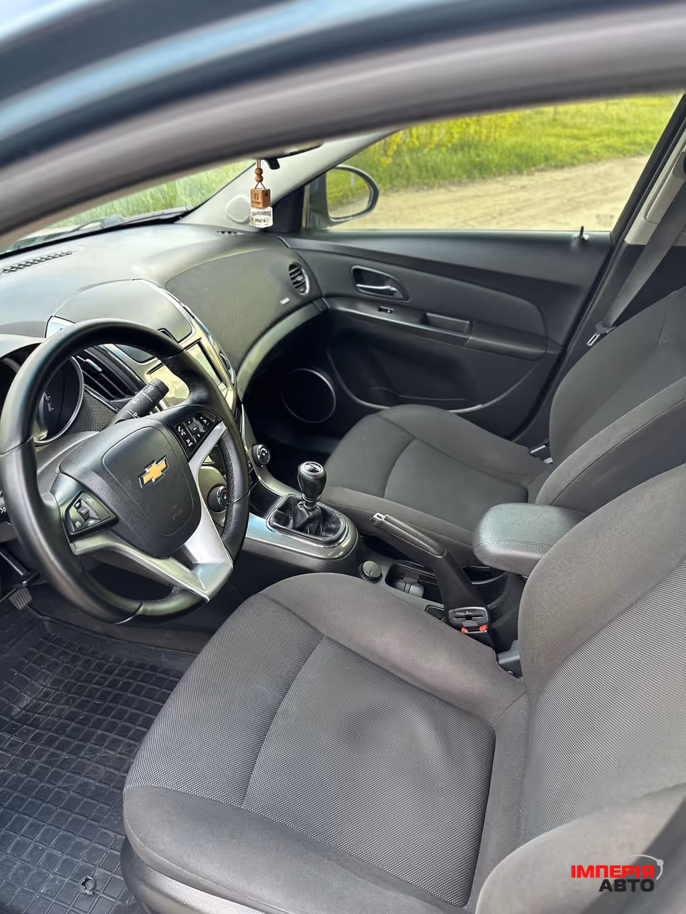 Chevrolet Cruze - фото 8