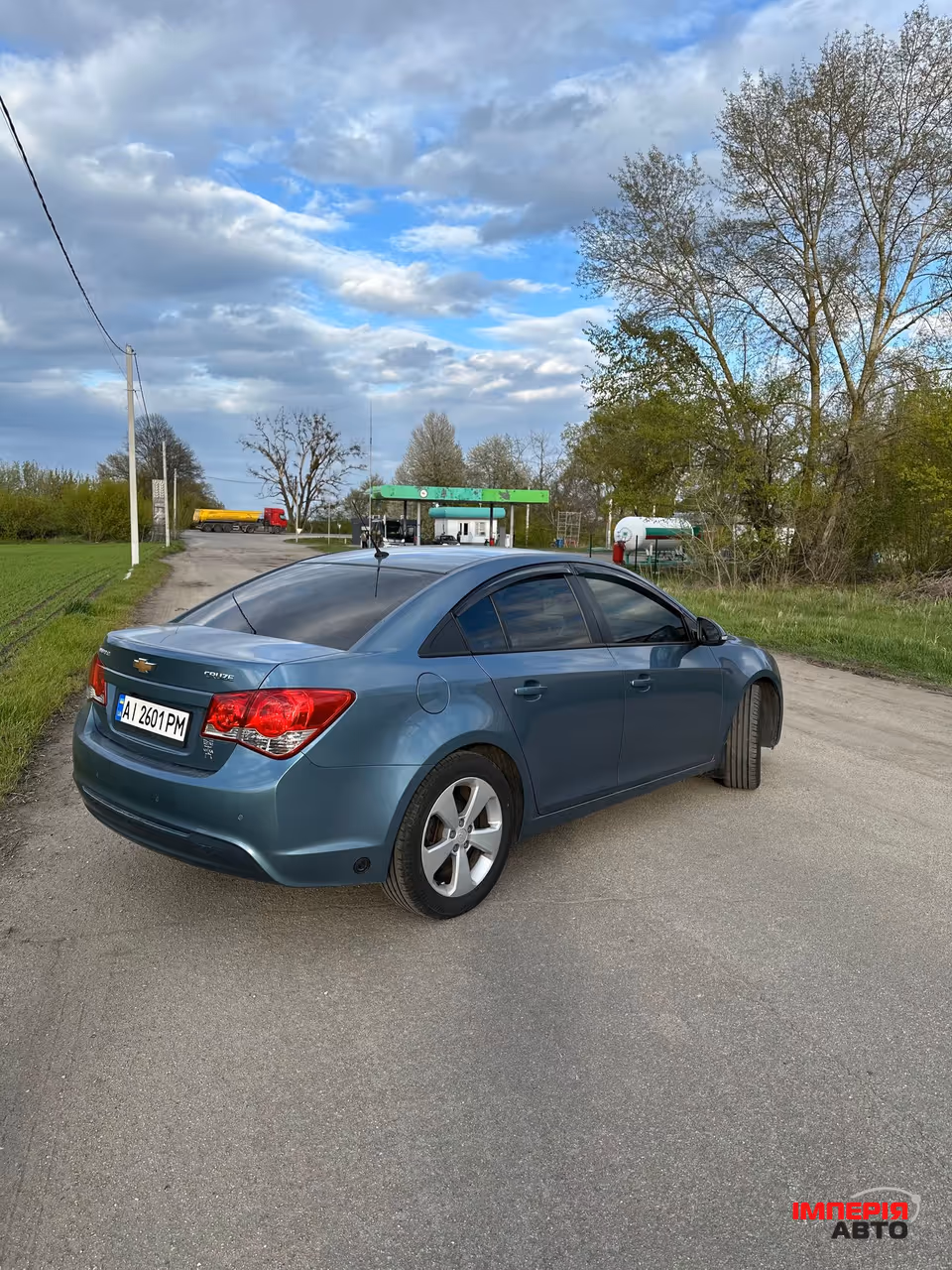 Chevrolet Cruze - фото 3
