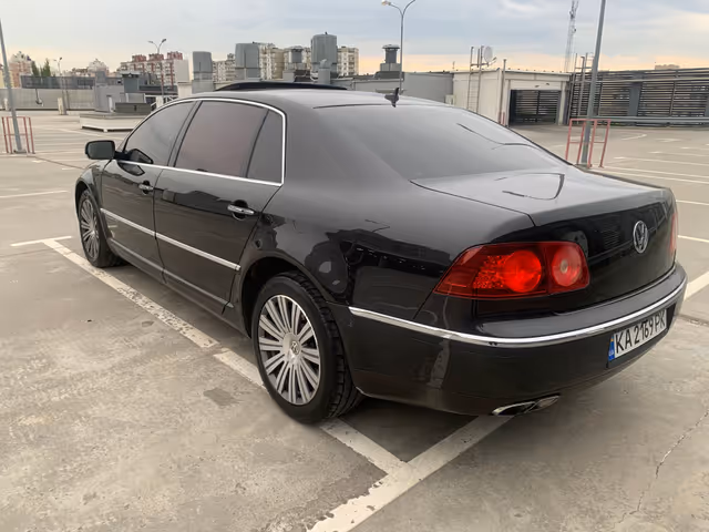 Volkswagen Phaeton - фото 4