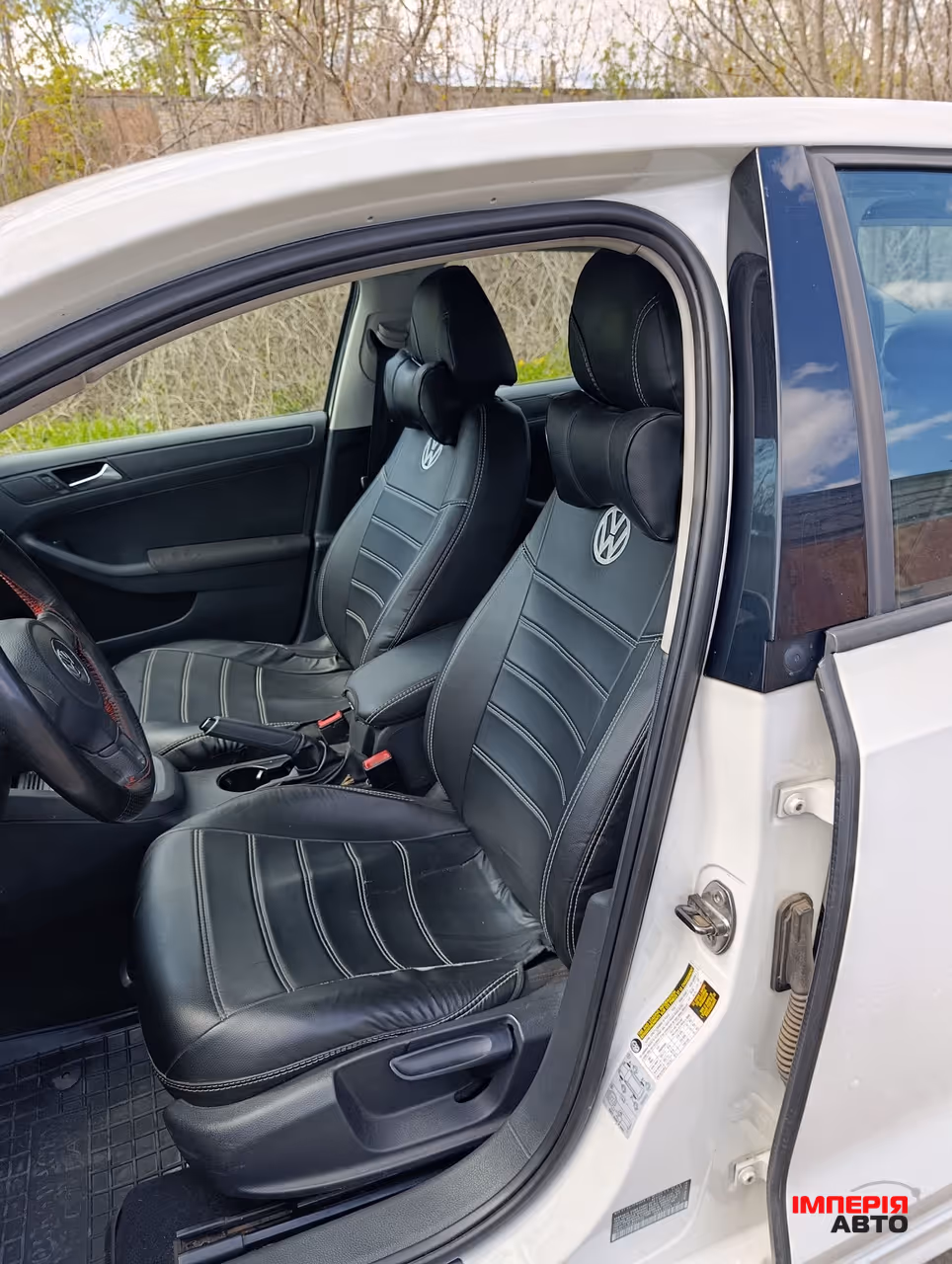 Volkswagen Jetta - фото 10