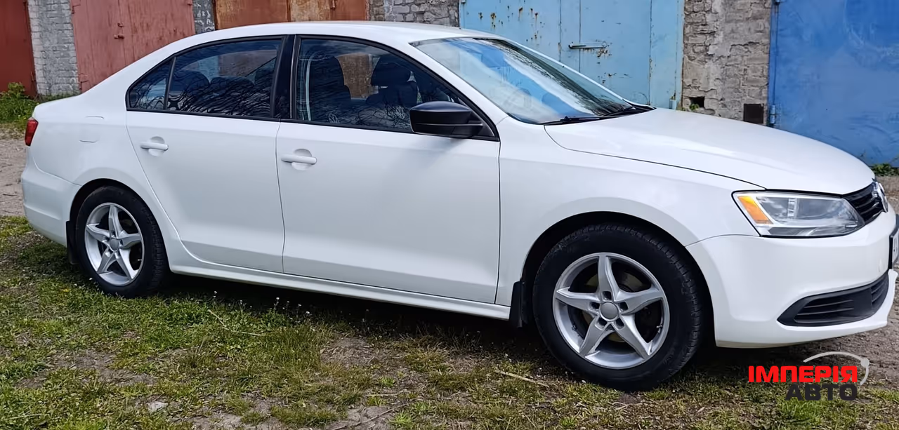 Volkswagen Jetta - фото 3