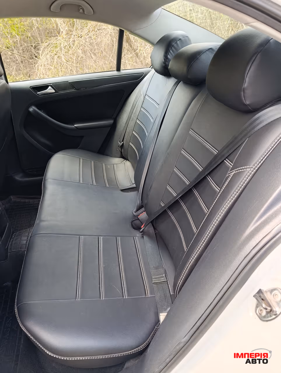 Volkswagen Jetta - фото 9