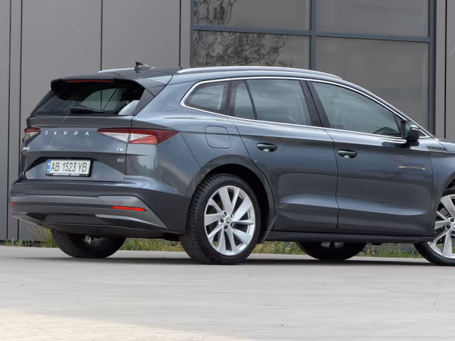 Skoda Enyaq - фото 4
