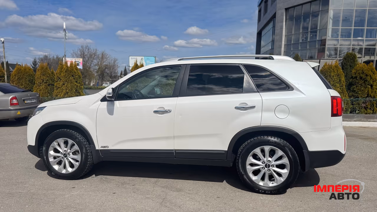 Kia Sorento - фото 13