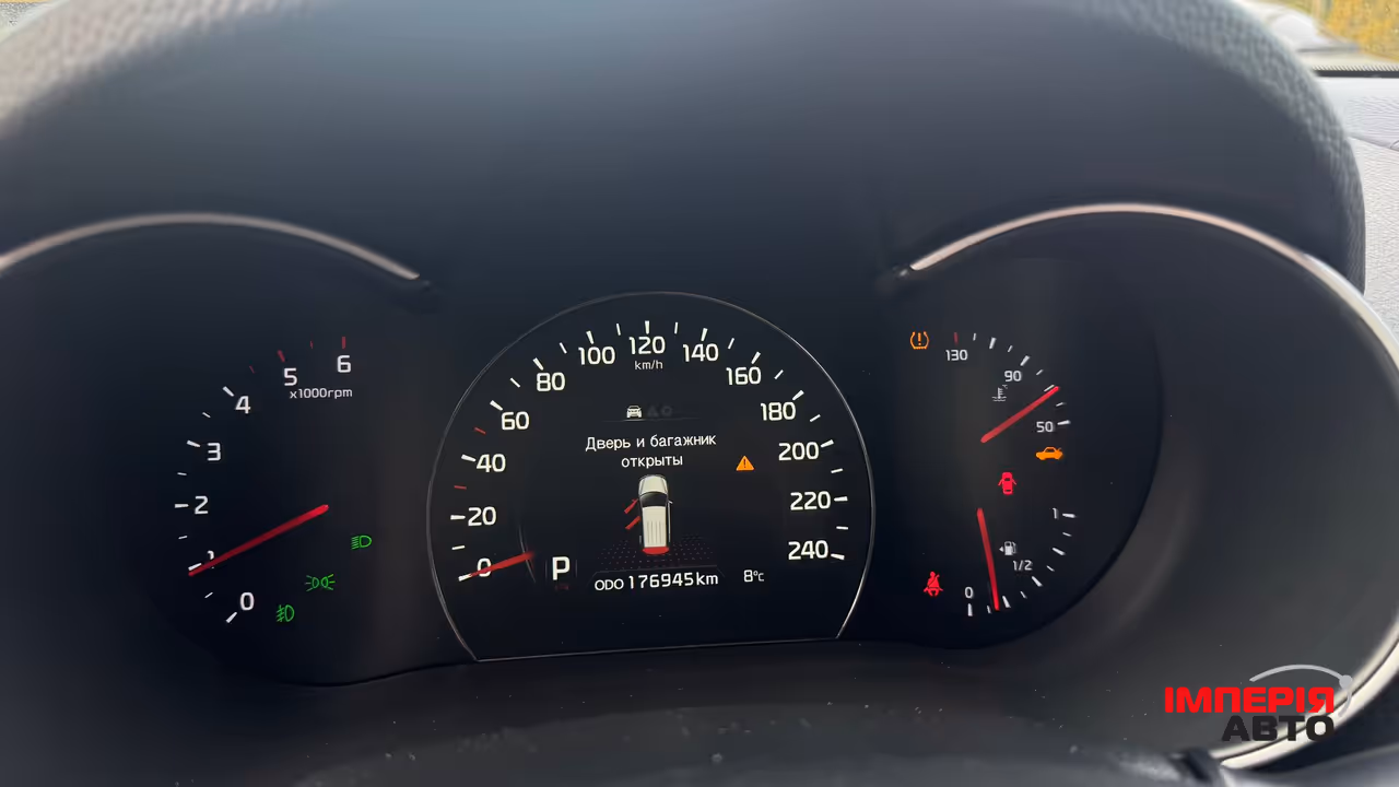 Kia Sorento - фото 24
