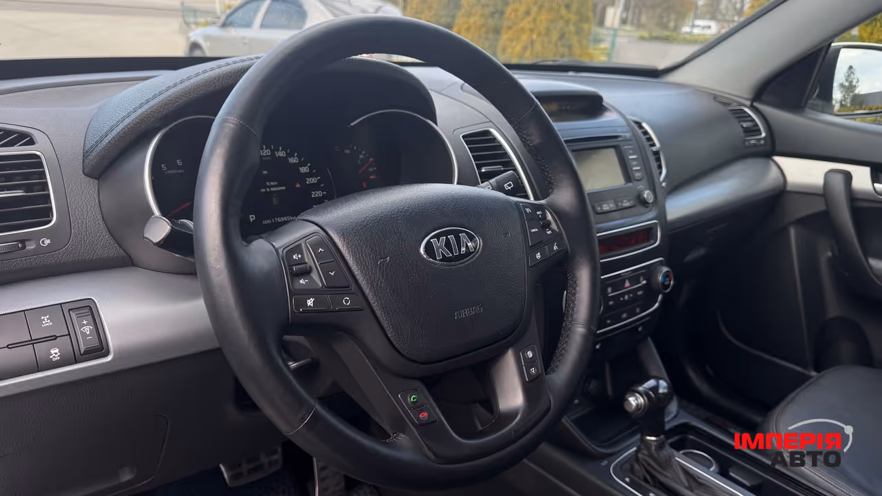 Kia Sorento - фото 20