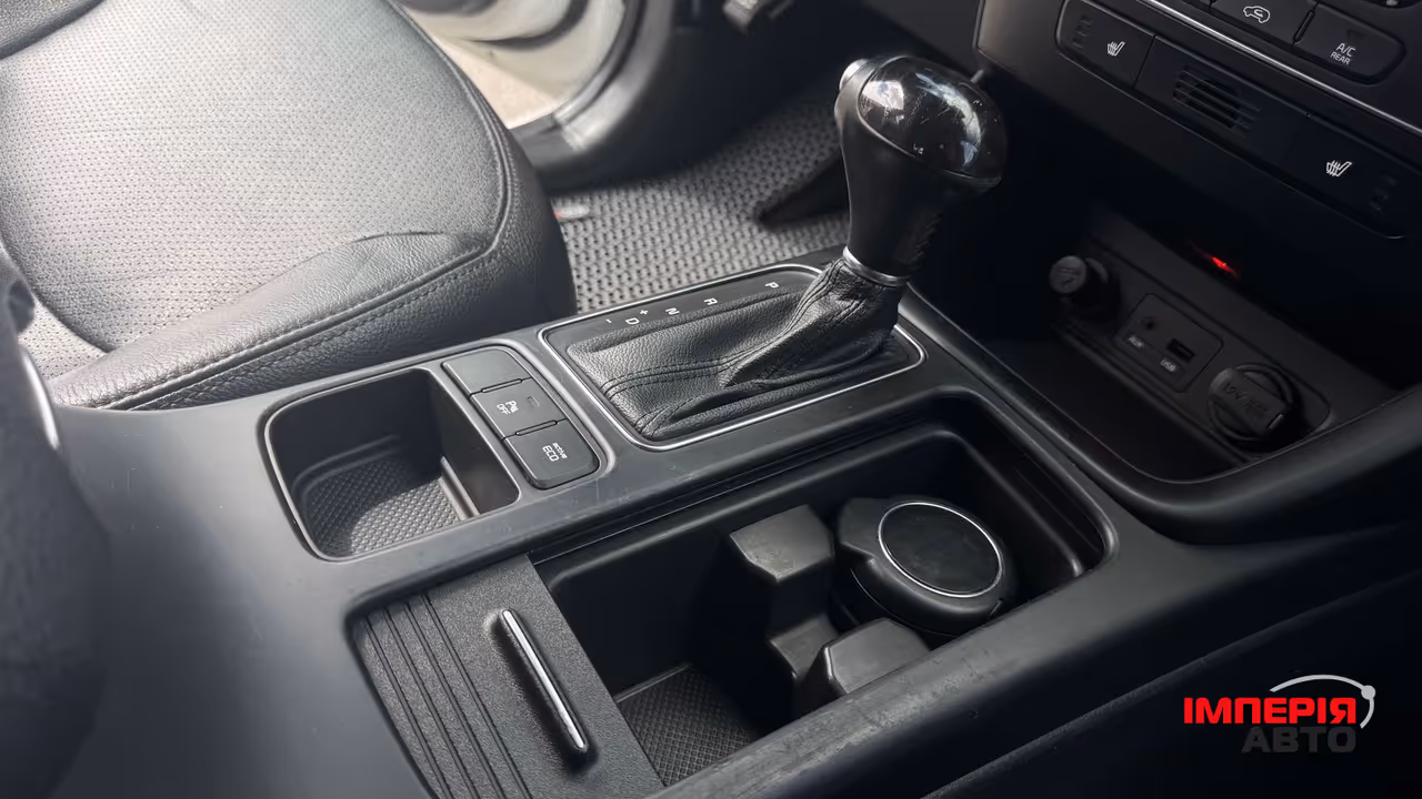 Kia Sorento - фото 31