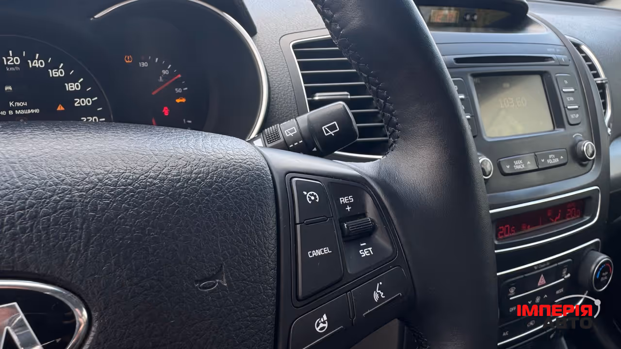 Kia Sorento - фото 21