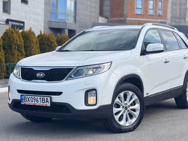 Kia Sorento - фото 1