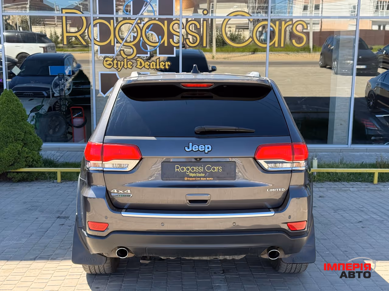 Jeep Grand Cherokee - фото 5