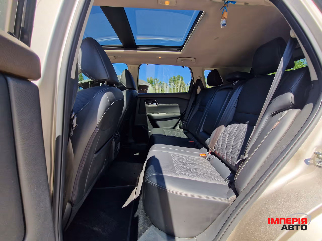 Nissan Rogue - фото 17