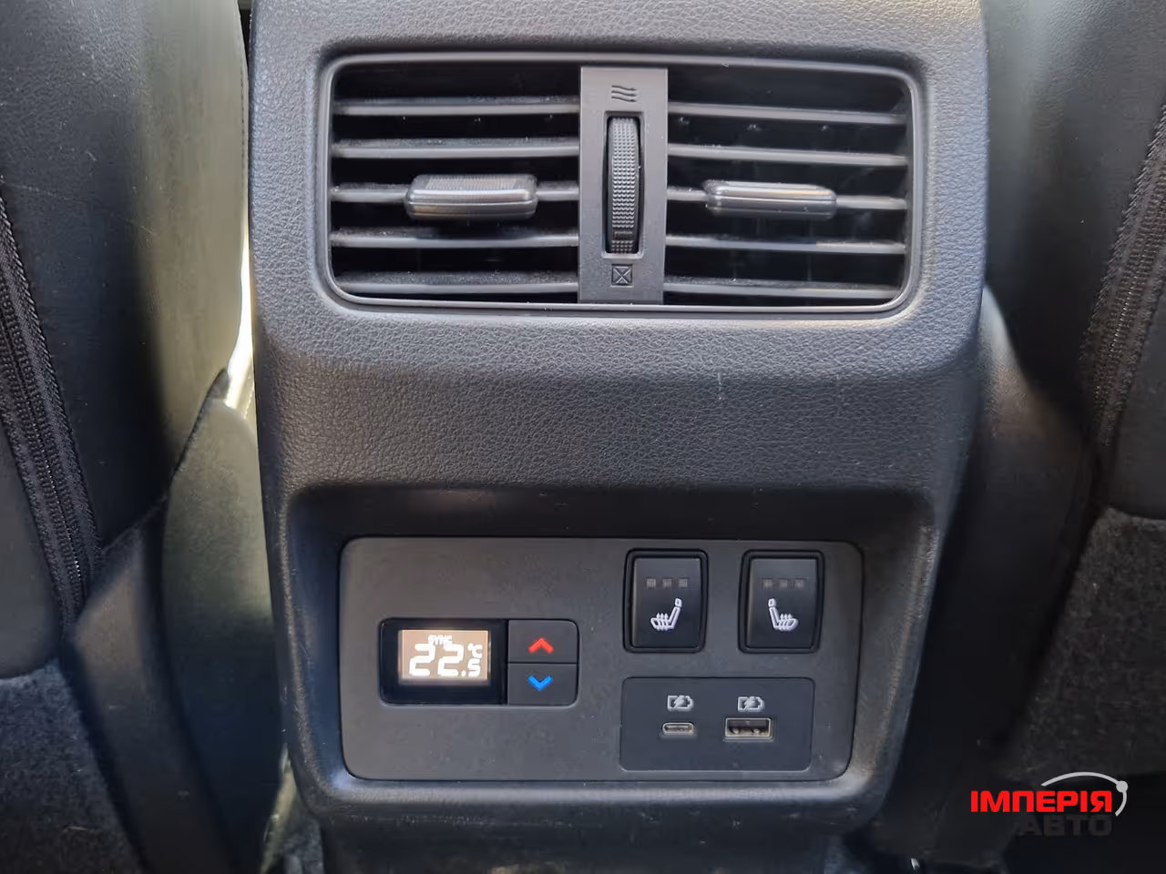 Nissan Rogue - фото 31