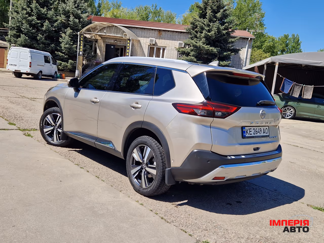 Nissan Rogue - фото 6
