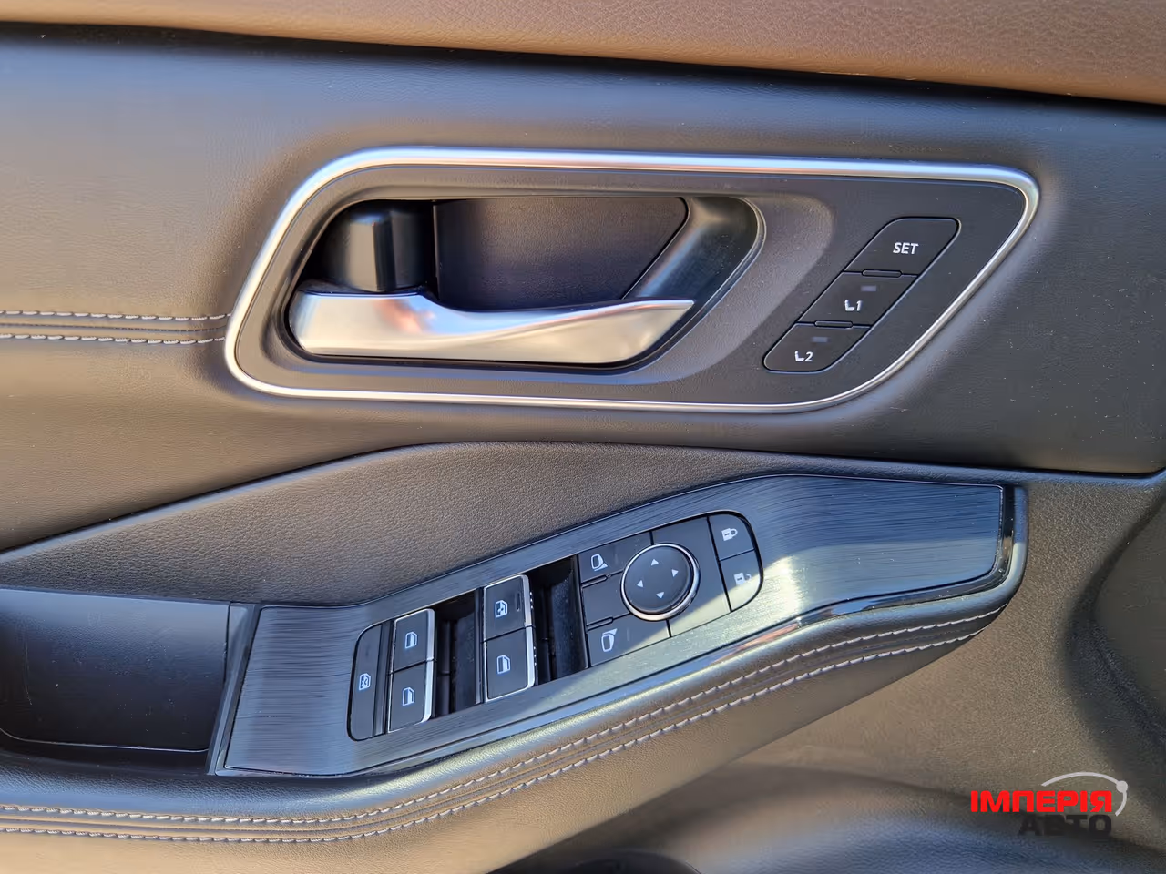 Nissan Rogue - фото 19