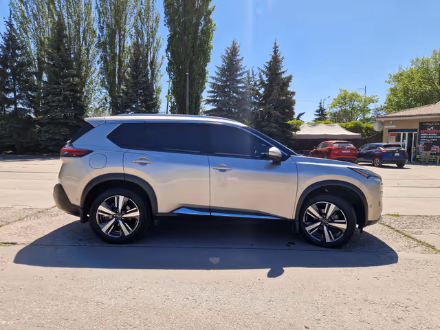 Nissan Rogue - фото 3