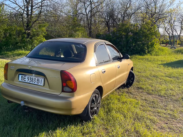 Daewoo Lanos - фото 5