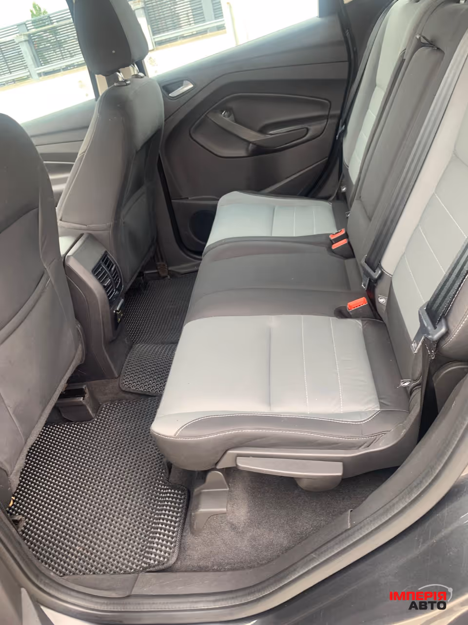 Ford C-MAX - фото 10