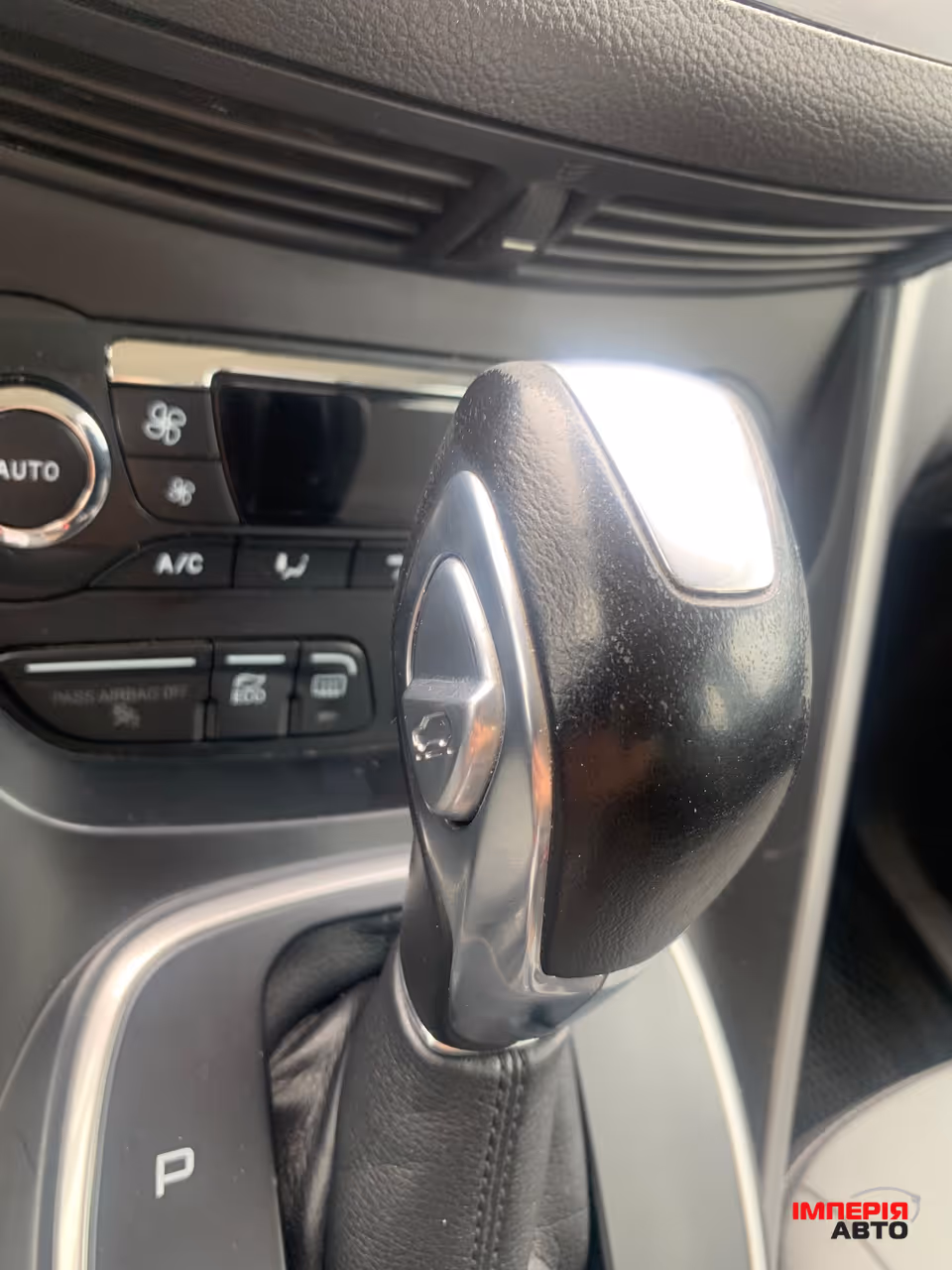 Ford C-MAX - фото 15