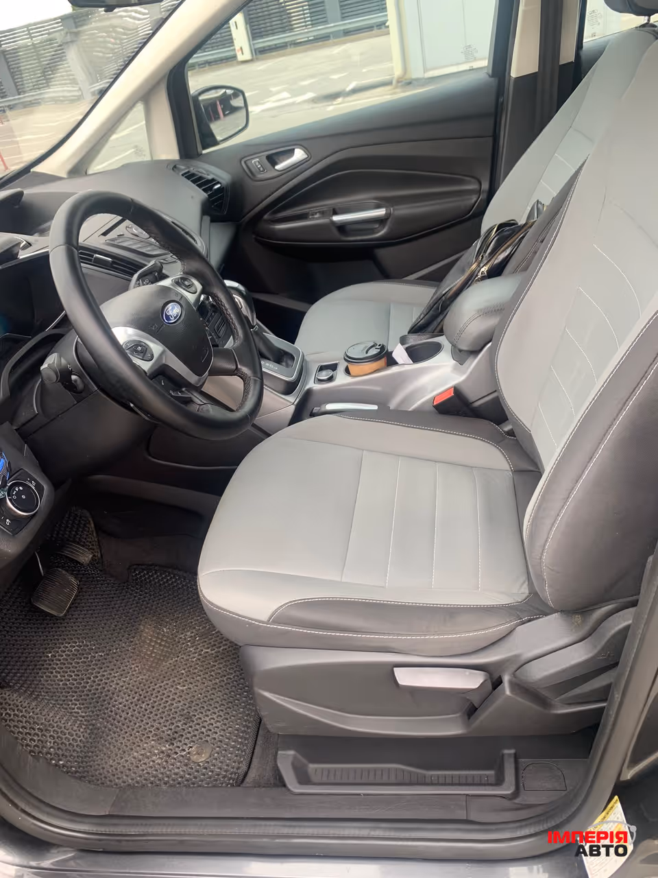 Ford C-MAX - фото 11