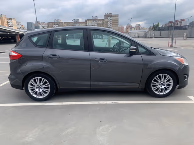 Ford C-MAX - фото 3