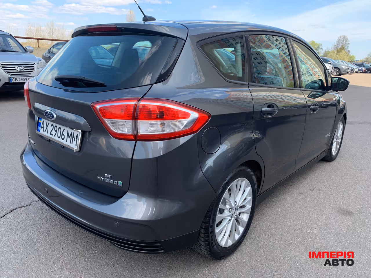 Ford C-MAX - фото 5