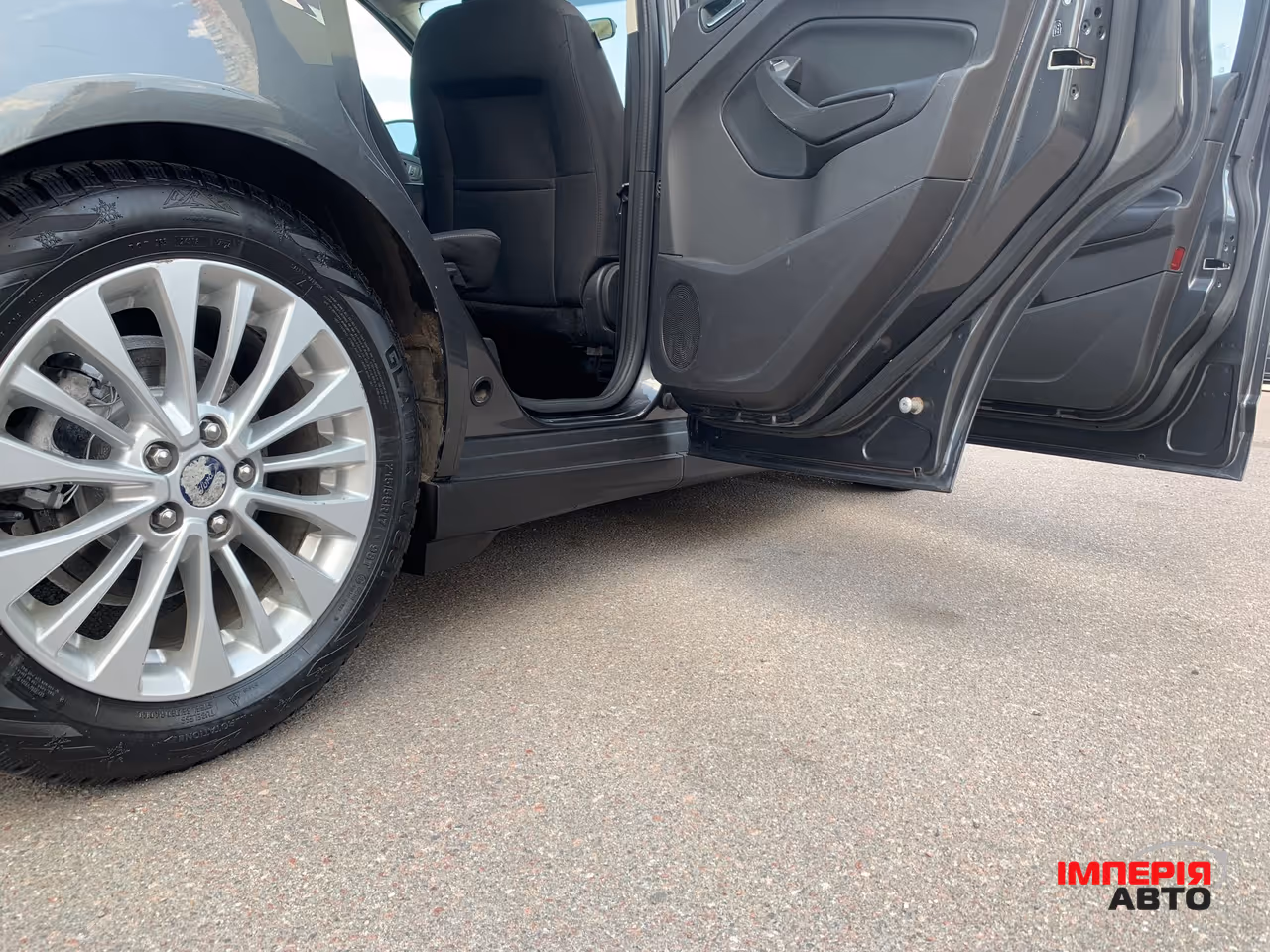 Ford C-MAX - фото 24