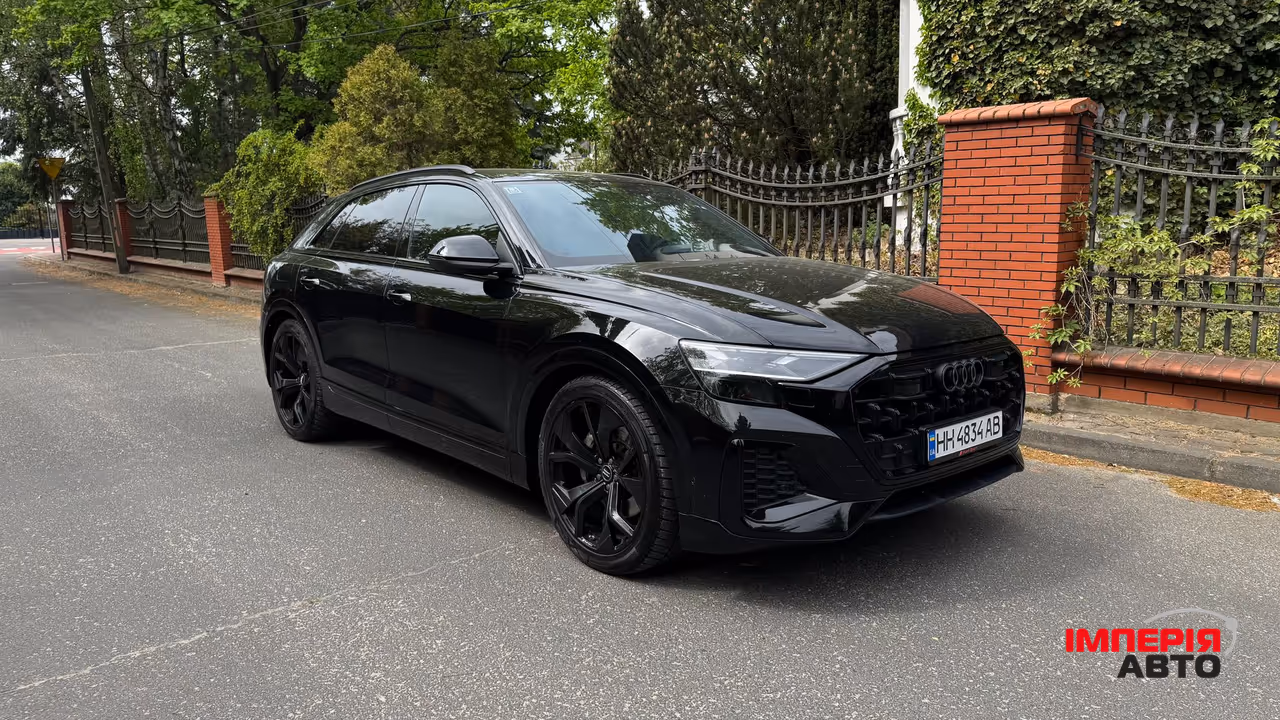 Audi Q8 - фото 2