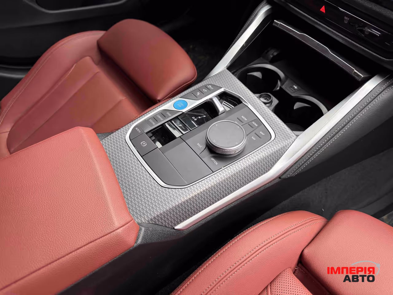 BMW i4 - фото 52