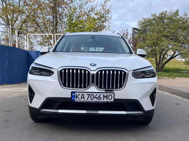 BMW X3 - фото 5