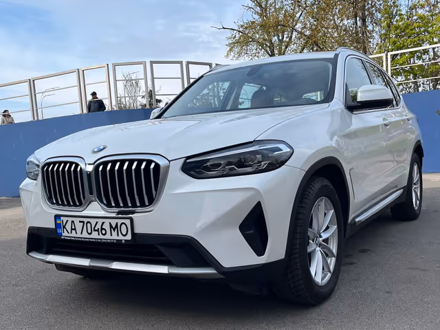 BMW X3 - фото 2