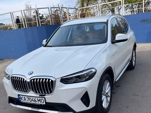 BMW X3 - фото 3