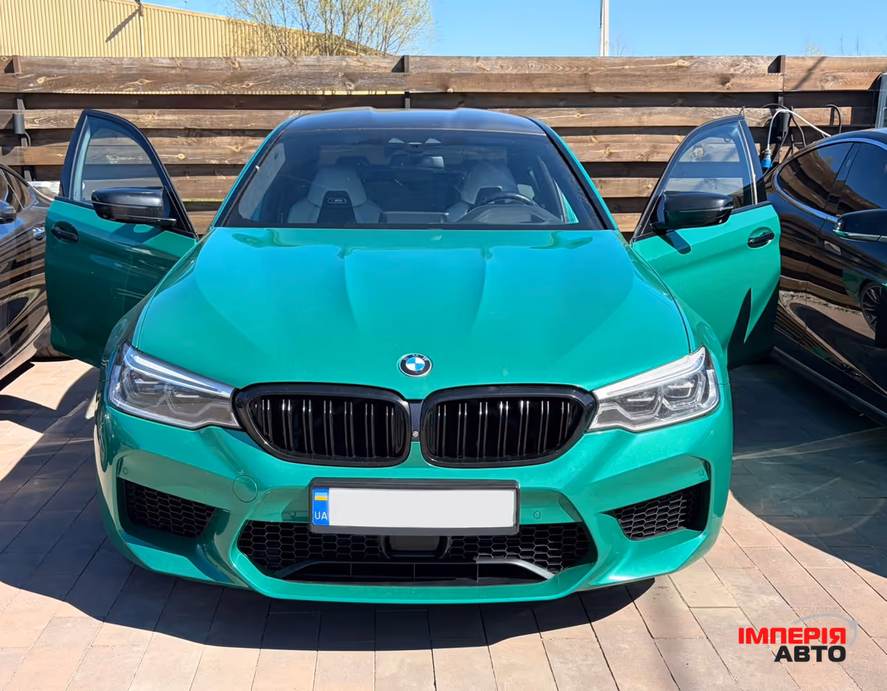 BMW M5 - фото 1