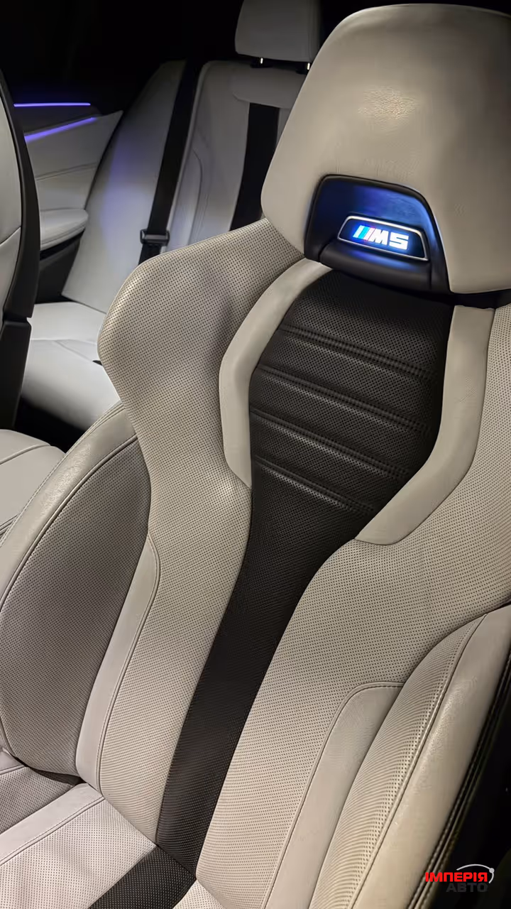 BMW M5 - фото 13