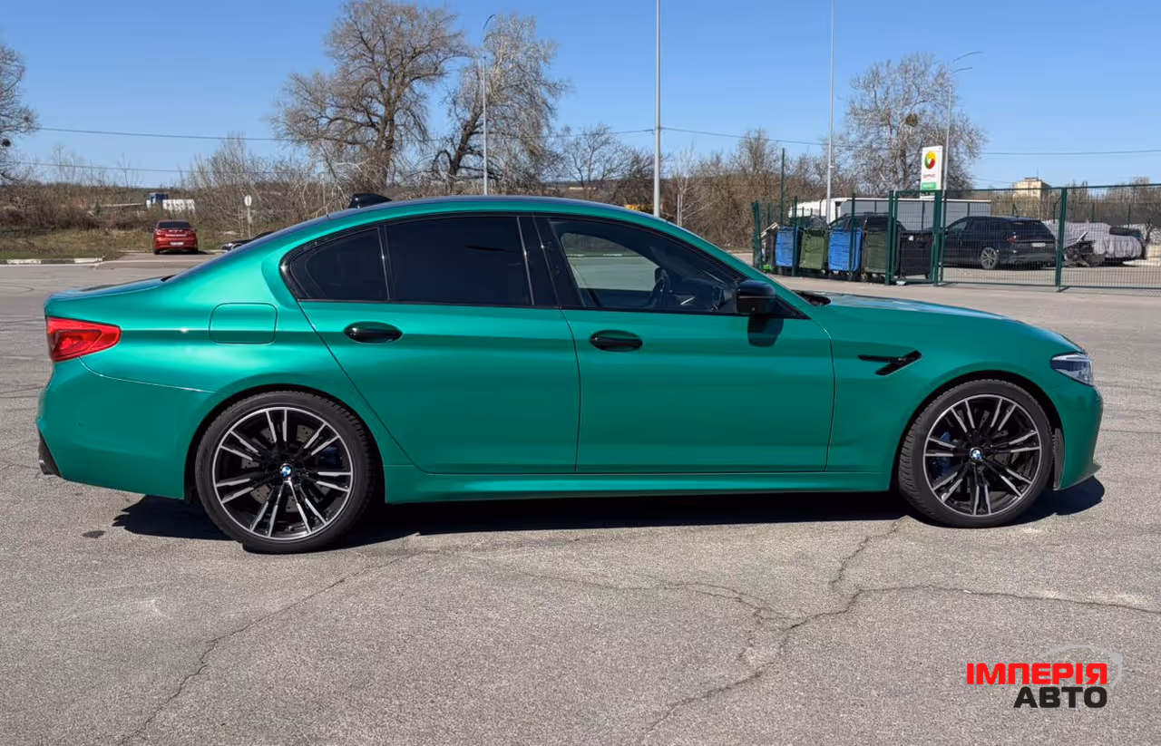 BMW M5 - фото 5