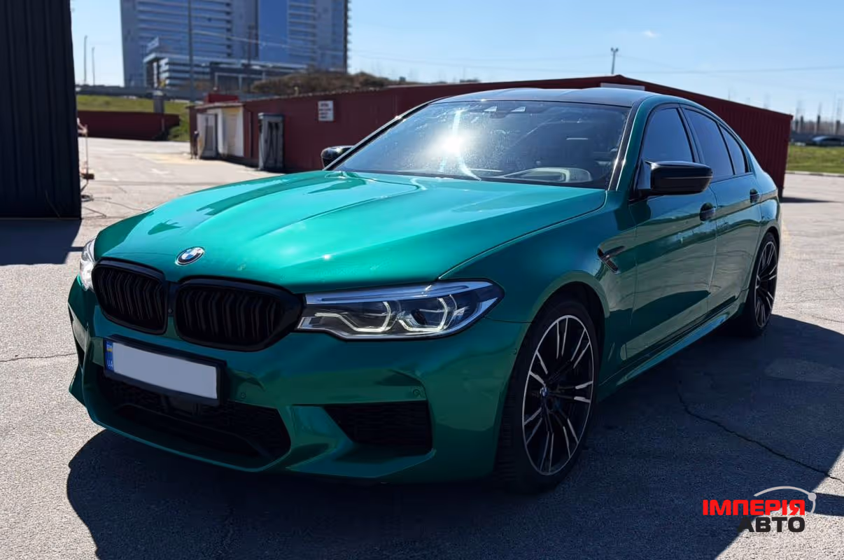 BMW M5 - фото 3