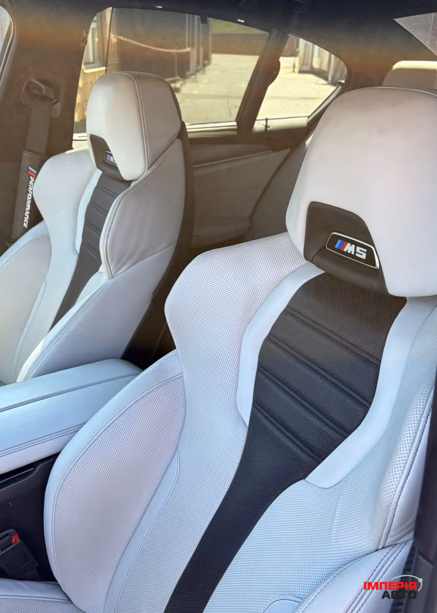 BMW M5 - фото 12