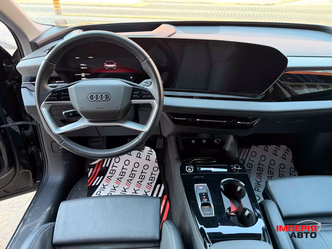 Audi Q6 e-tron - фото 7