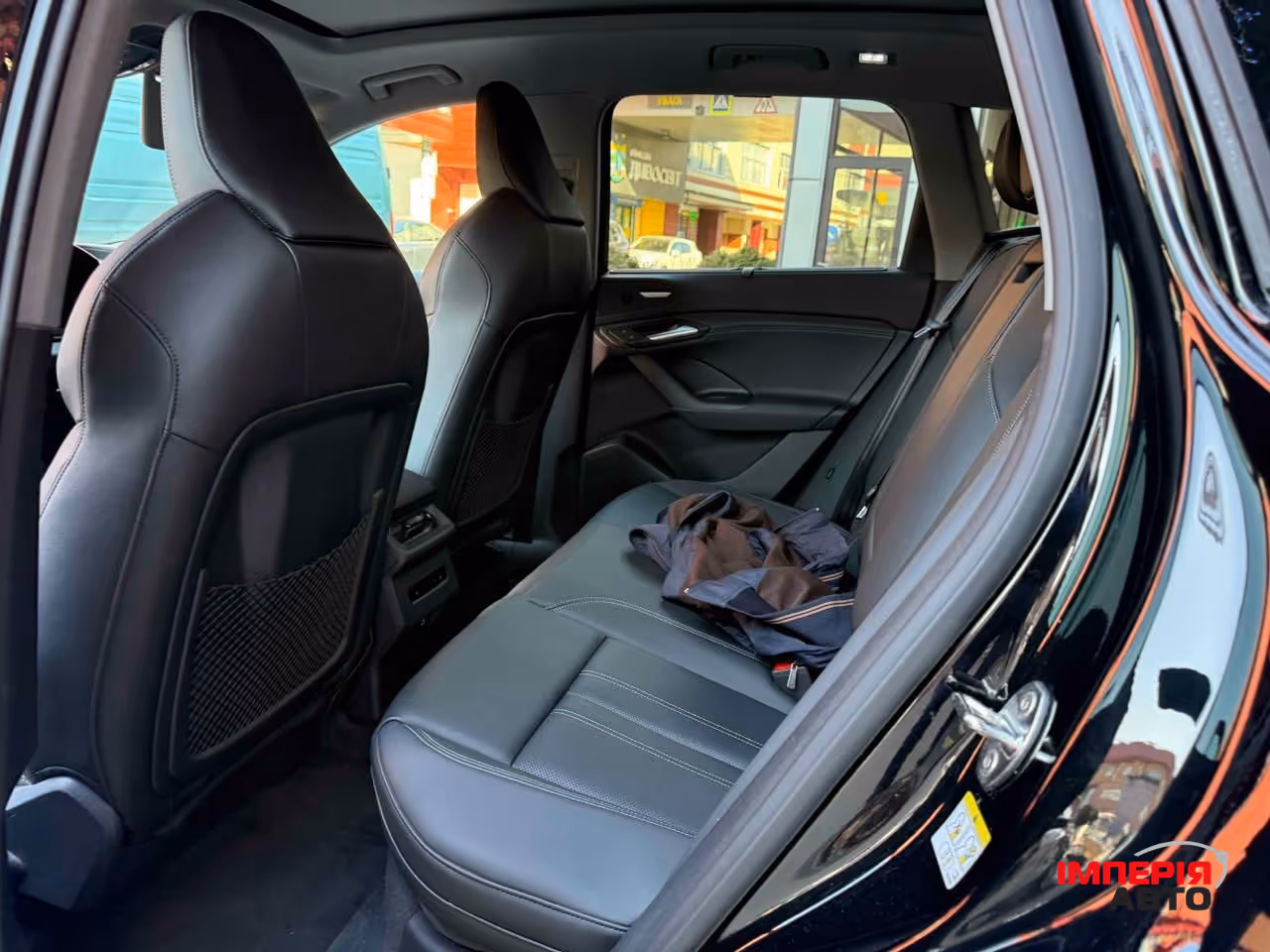 Audi Q6 e-tron - фото 5