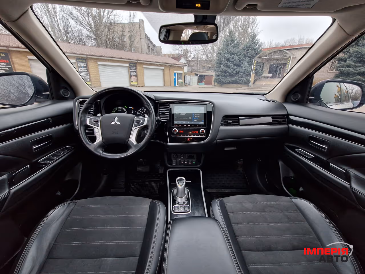 Mitsubishi Outlander - фото 30
