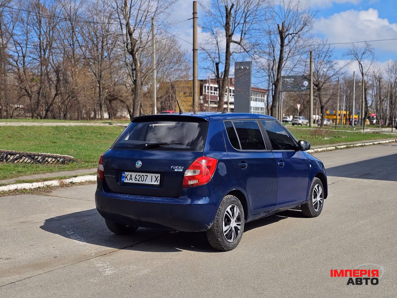 Skoda Fabia - фото 6