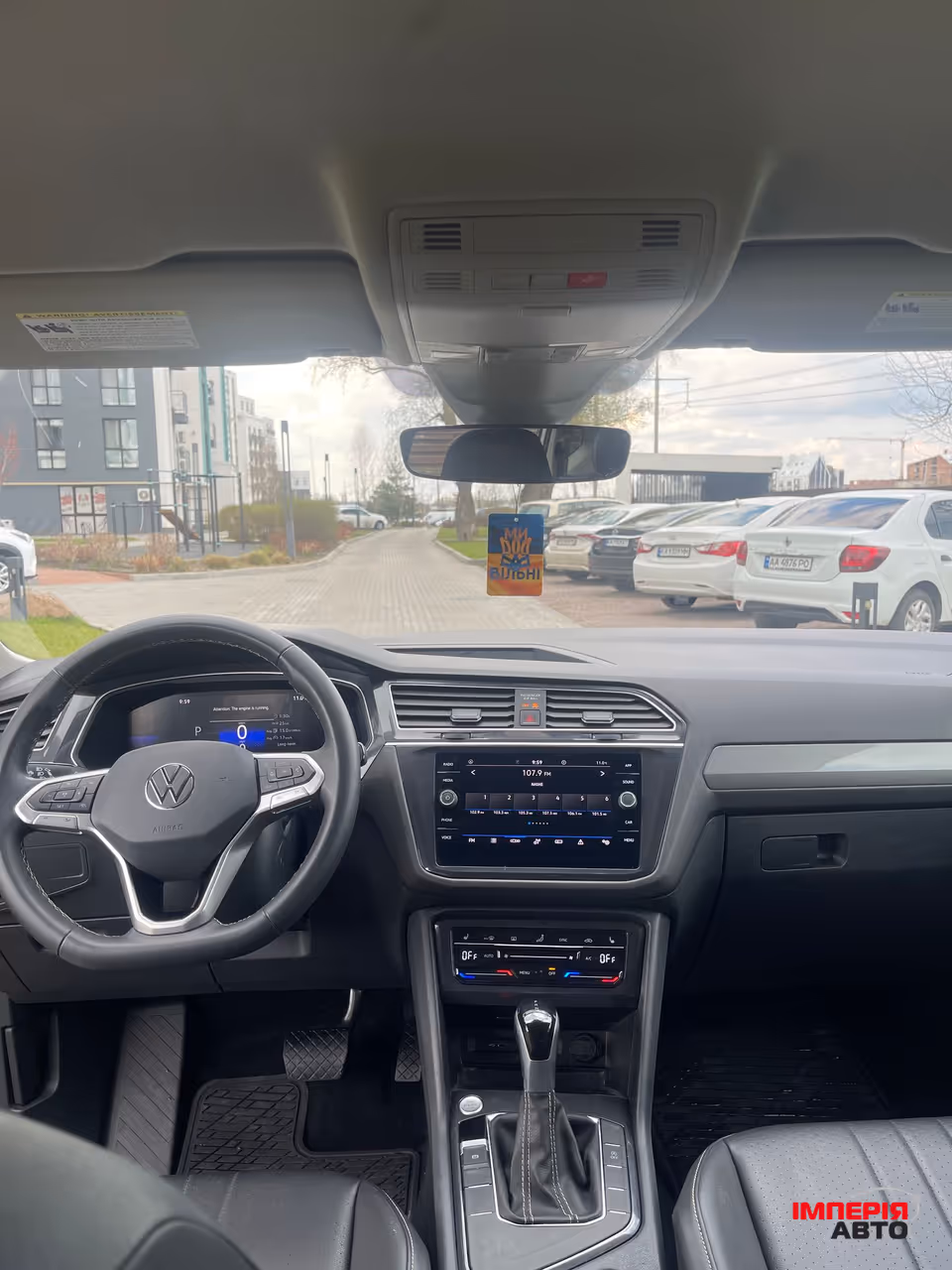 Volkswagen Tiguan - фото 16