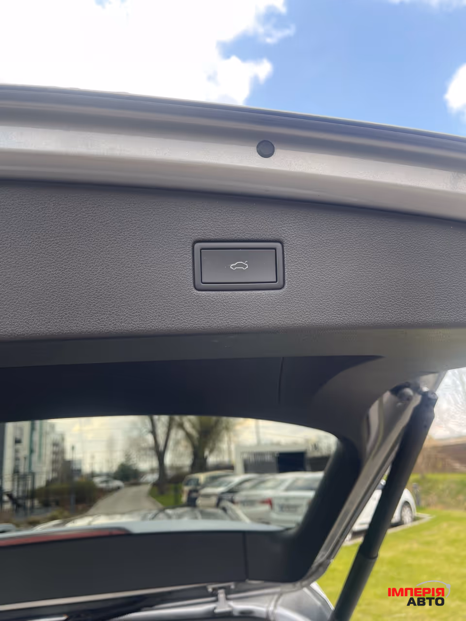 Volkswagen Tiguan - фото 18