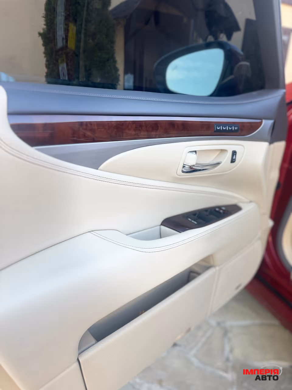 Lexus LS - фото 13