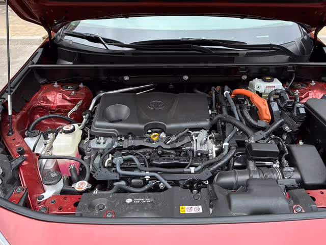 Toyota RAV4 - фото 5