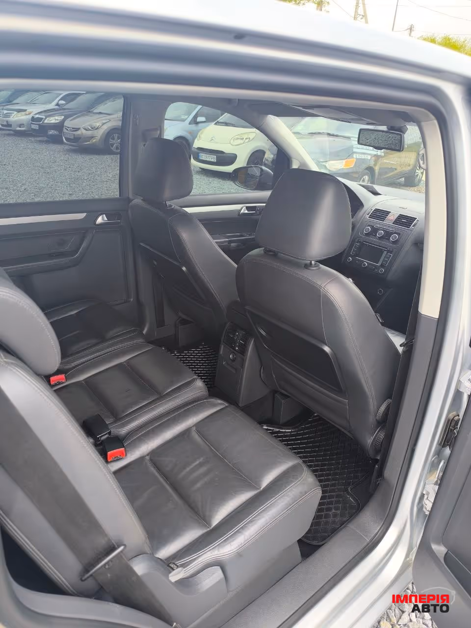 Volkswagen Touran - фото 32