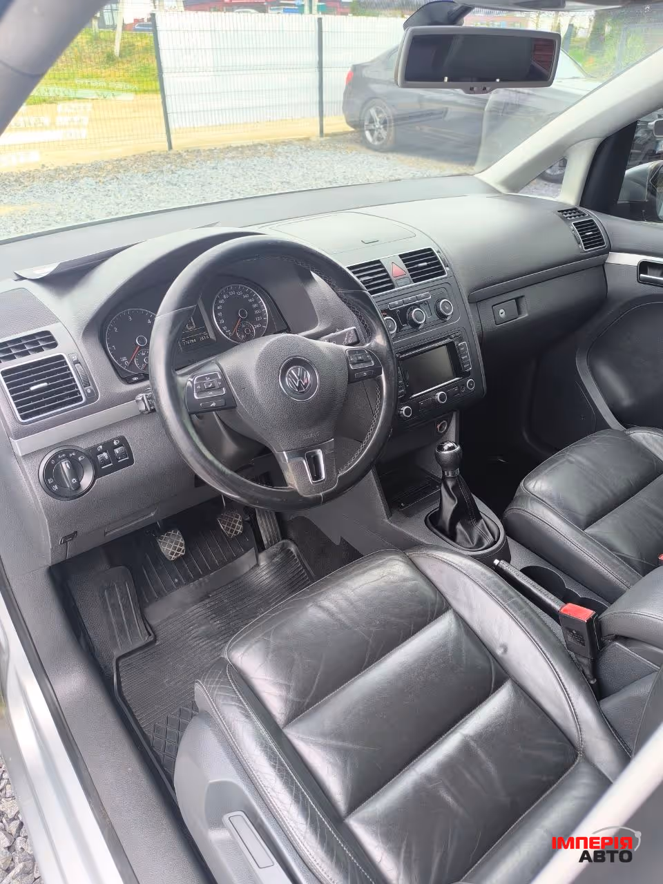 Volkswagen Touran - фото 21
